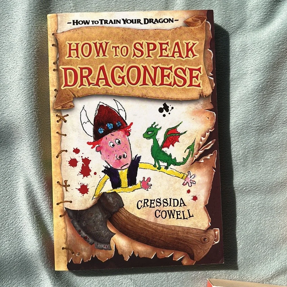 3 novels: How to train your dragon, How to Speak Dragonese,and Totally Winnie - Picture 6 of 15